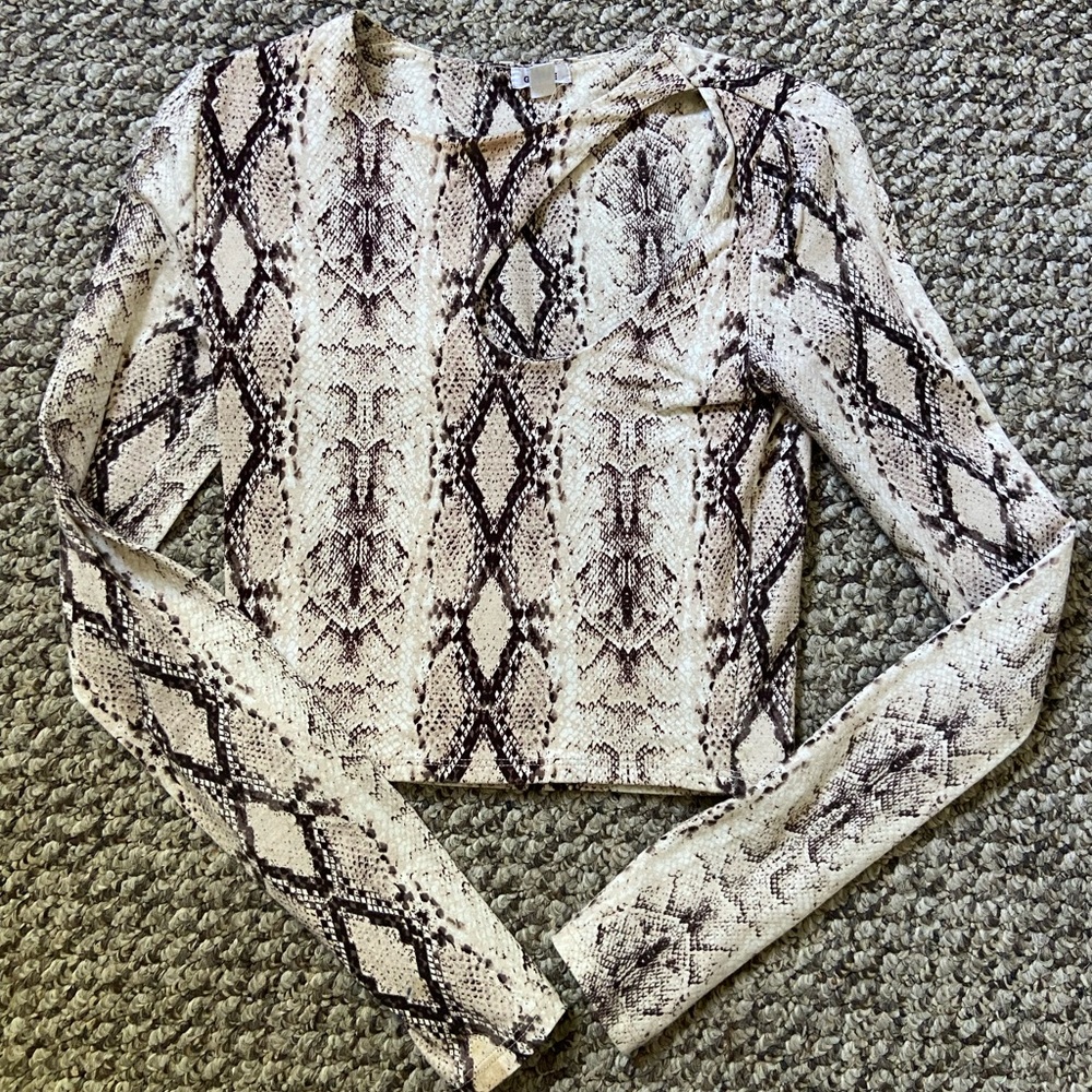 Animal print top